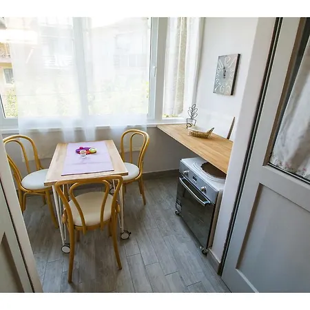 Shades Of Grey 아파트 스플리트