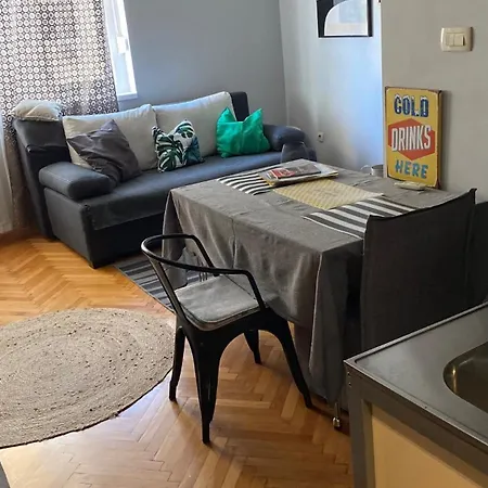 Shades Of Grey Apartamento